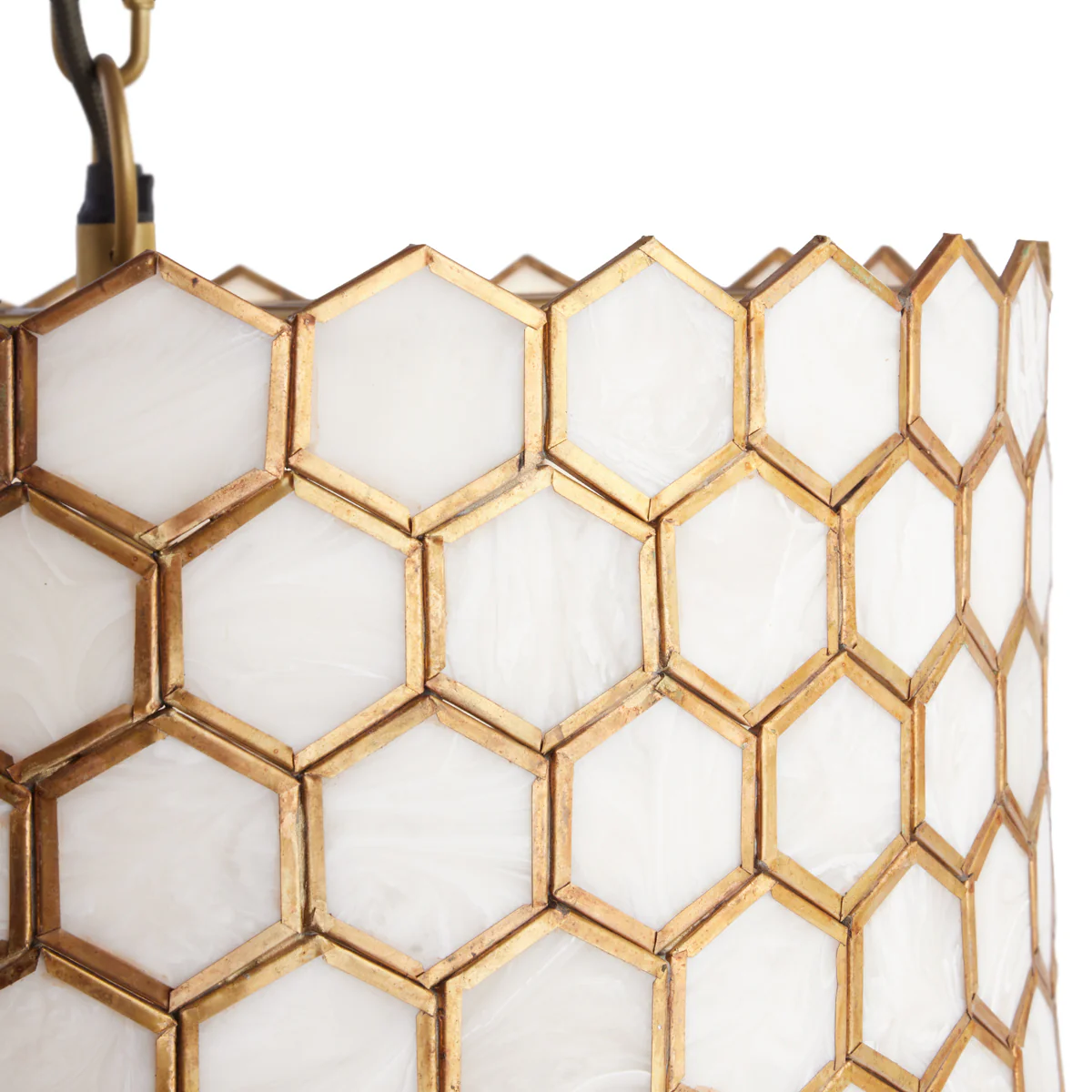 Glamazon three tier chandelier in brass and resin - Image 8